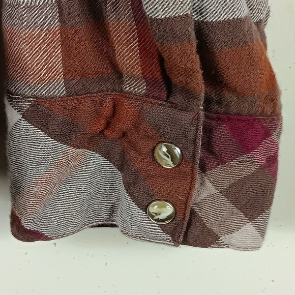 Cowgirl Up Womens Size XL Brown Plaid Western Shirt Pearl Snap With Rhinestone - Picture 9 of 10